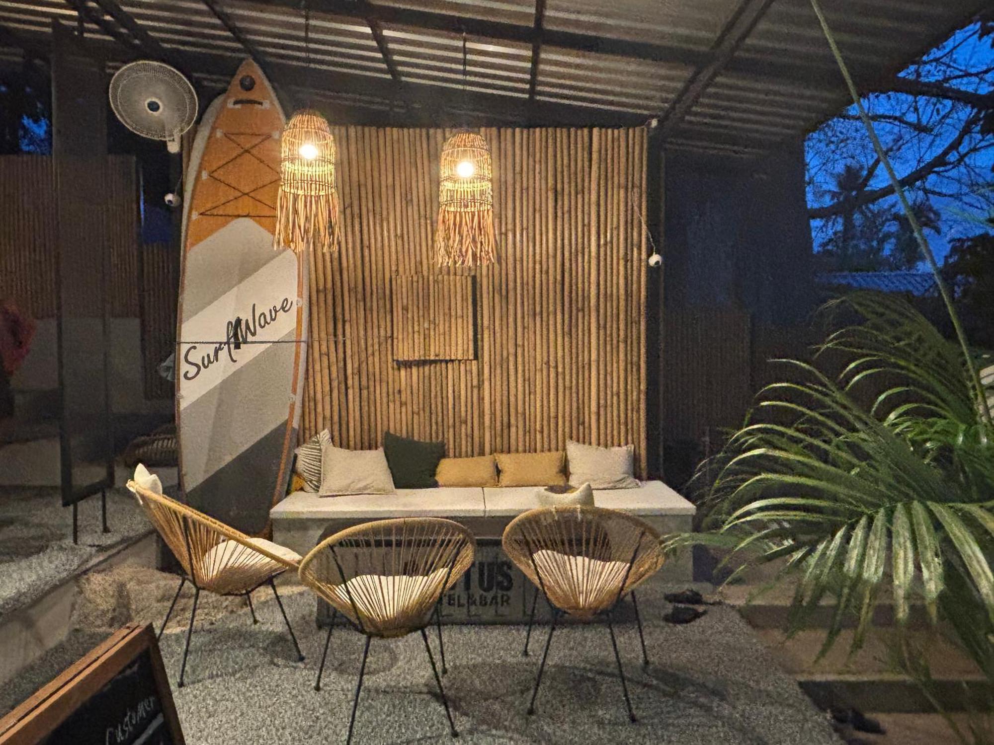 Cactus Boutique Hostel Ko Tao Exterior photo